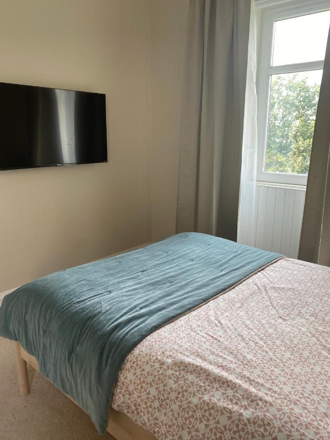 Central Oban Studio With Stunning View Exterior foto